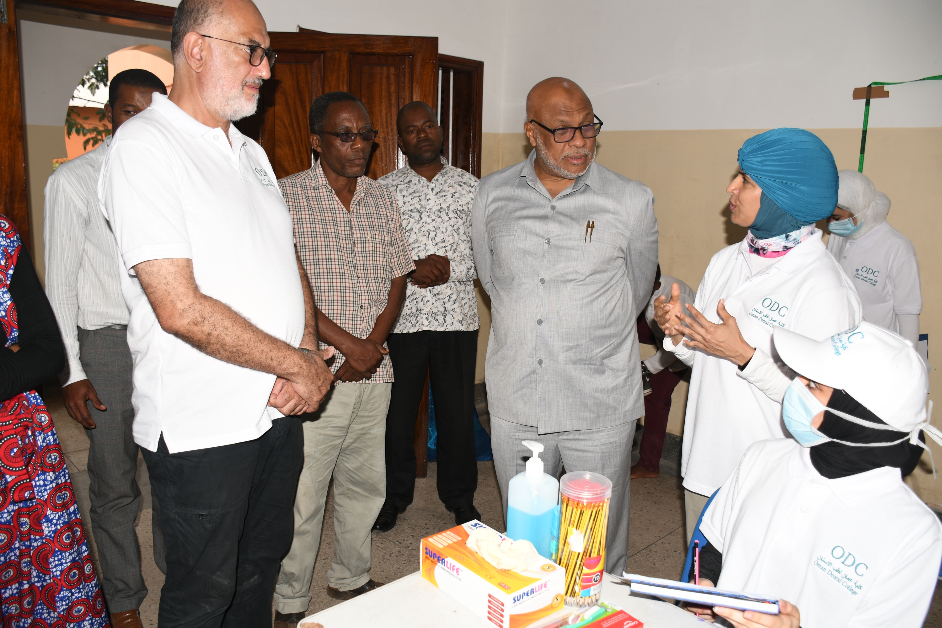 The Minister of Health Zanzibar meets with Dentists from Oman