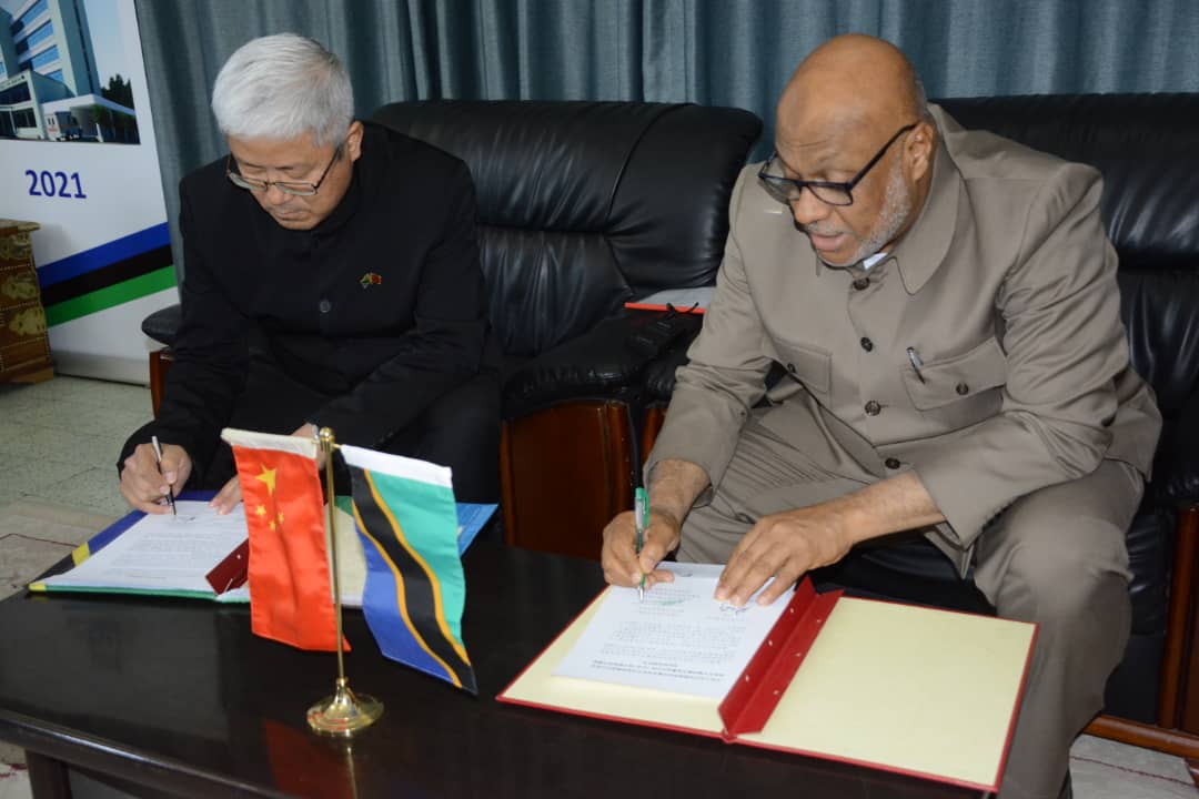 The Ministry of Health Zanzibar has signed an agreement with the Chinese Government to be handed over the project of the Abdalla Mzee Hospital at Mkoani Pemba