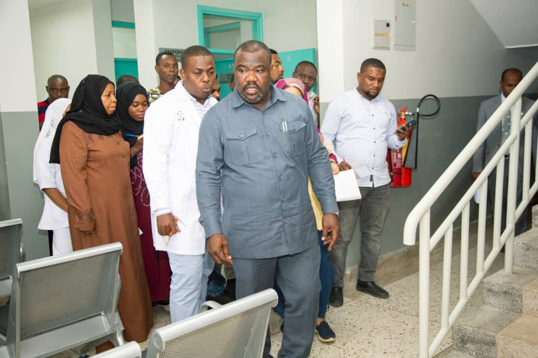 Ziara maalum ya Naibu Waziri wa Afya Zanzibar katika Hospital za Wilaya
